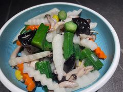 -前海沿·青岛菜(大拇指广场石老人店)
