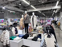 -唯品会(北京国瑞城店)