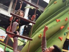 -蒙特利亲子乐园