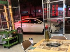 -顶上头·螺蛳火锅(五一新村店)