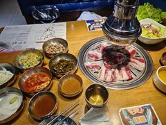 -老炉家木炭烤肉(长江国际店)