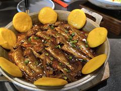 -五谷丰登农家院·地道胶东菜·海鲜烧烤(威海店)