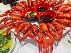 清蒸小龙虾-辣螃铠盆盆蟹大排档(总店)