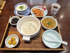 -蟹上黄·蟹黄面·江南糖水(人民广场店)