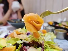 食用花束沙拉配莳萝酸奶酱-张爱施法式西餐厅(汉街店)