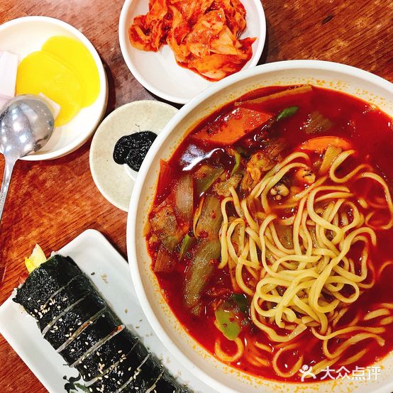 小辛家韩式快餐店(峯汇中心店)