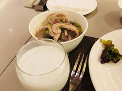 -海口绿发希尔顿酒店-田园汇自助餐·三文鱼·海鲜