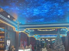 -屋有岛沉浸游戏旗舰店(中山公园店)