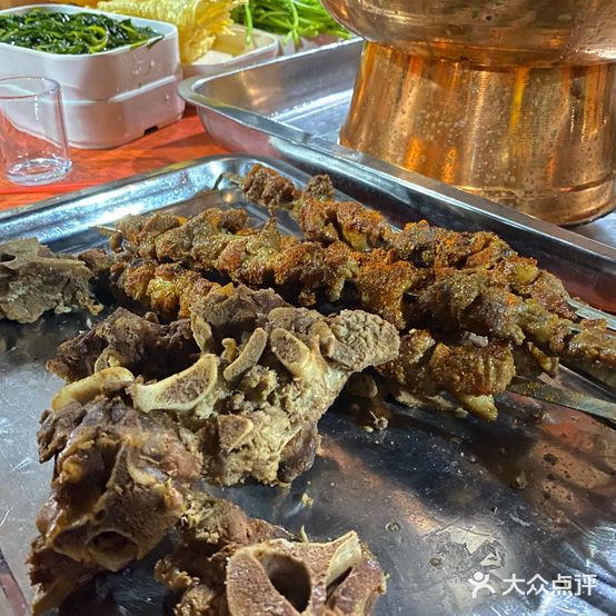 龍城渡·地摊火锅·自助素菜(琯尾街店)