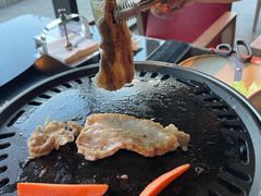 -雾山韩式烤肉·海南糟粕&椰子鸡火锅·海景餐厅(三亚绿发山海天JW万豪酒店)