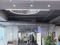 -超鹿运动(达信大厦店)