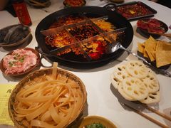 -岗上渣渣老火锅(两路口店)