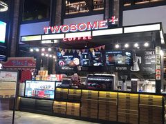 -CGV影城(滨江天街IMAX店)