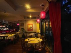 -龙门阵茶屋川菜馆(武康路店)