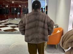 -肃宁华斯国际裘皮城