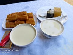 -冰泉豆浆馆(白云山总店)