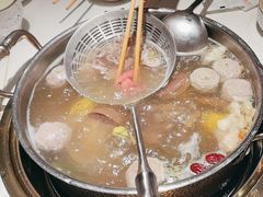 -牛人日志·鲜牛肉骨汤火锅(万科里瑧店)