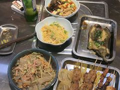 -马路牙子烧烤音乐酒馆(望京店)