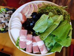 -民食香·腊排骨野生菌美食(木府店)