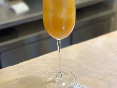 布拉格之春-村口大树(长乐路店)