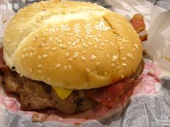 BBQ培根堡-卡乐星(美罗城店)
