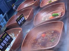 -新艺自助美食城(中山路店)