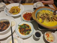 -饭橘汉江码头·乡野土菜馆(静安路店)