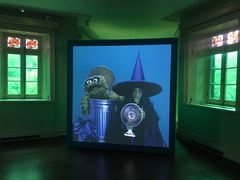 -Nathalie Djurberg与Hans Berg“牛皮纸包裹的月亮”-Prada荣宅当季展览