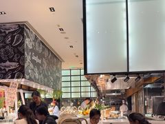 -飨食汇全日制餐厅·昆山皇冠假日酒店(九方店)