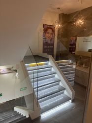 -FUMEIHUI·科技美肤·美体SPA