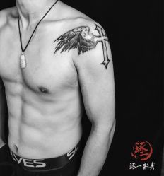 -天道tattoo纹身穿孔工作室