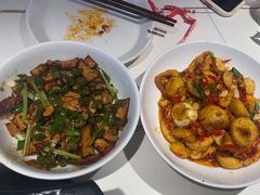 -阿瓦山寨·湘菜现炒·剁椒鱼头王(咸阳总店)