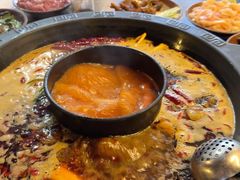 -黄潇洒老火锅(九眼桥宏济巷店)