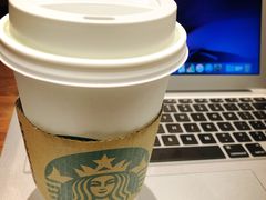 -星巴克臻选(莘庄仲盛店)