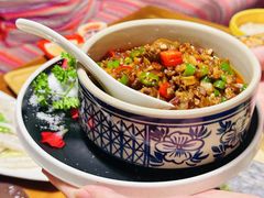 -雀舞云南菜(天津天河城购物中心店)