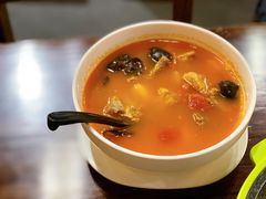 番茄土豆排骨汤-赤酱红油(家乐福店)