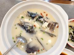 -浔味·山屿湖·正宗淳牌全鱼宴老字号