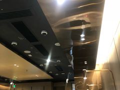 -海底捞火锅(高新万达店)