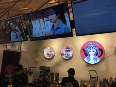 -霸王茶姬(南亚风情第壹城店)