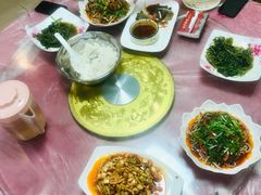 -洪霞餐馆
