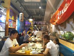 大堂-船梆煮•蒸汽海鲜·炉火烤肉(五四广场店)