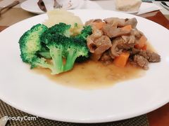 -柏斯图德国餐吧(馆陶路德国风情街店)