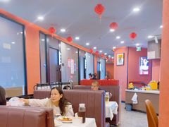 -鑫巴蜀小镇 · 水煮鱼专研店(玉桥店)