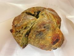 抹茶黑豆巧克力欧包-LANLIZI BAKERY(COSMO店)