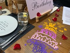 -Mark&Mars Restaurant