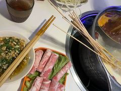 -钢管厂五区小郡肝串串香(蜀都万达店)