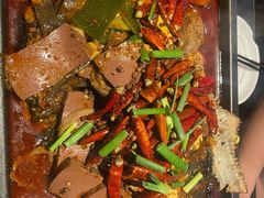 -探鱼·鲜青椒爽麻烤鱼(银泰城店)