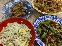 -江城燕子大排档(江汉路步行街店)