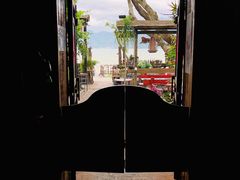 -城墙外BAR