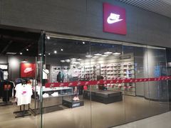 -耐克(恒隆广场店)